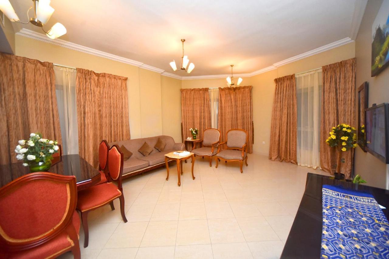 Emirates Stars Aparthotel 2*